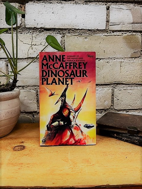 Dinosaur Planet by Anne McCaffrey